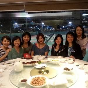 Meet your Posher, Laura